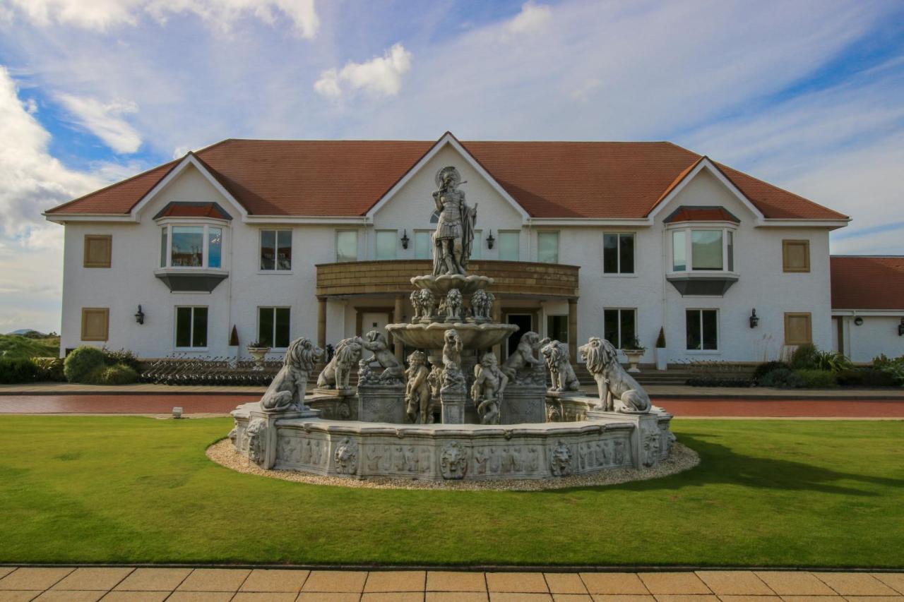 Turnberry Apartments ภายนอก รูปภาพ